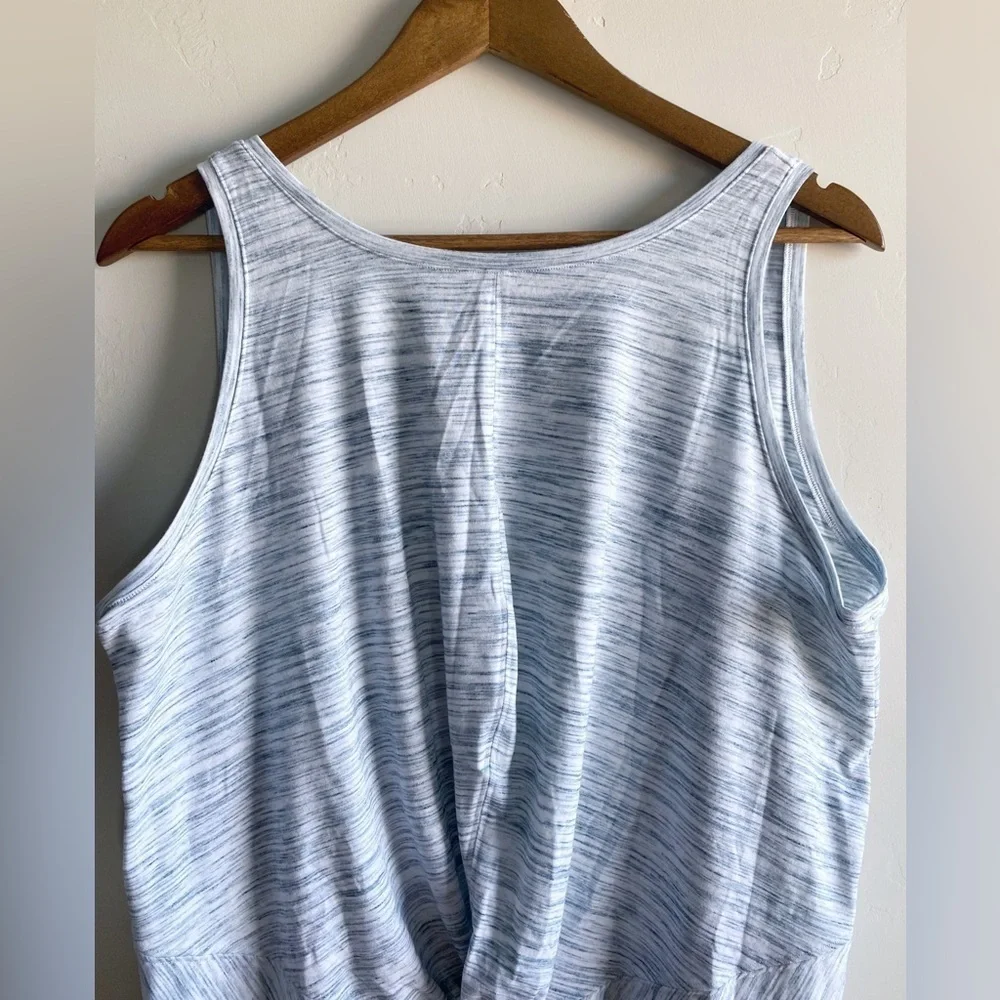 Athleta - Twisted Front Yoga Tank - Picture 3 of 9